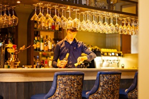 restaurant shot